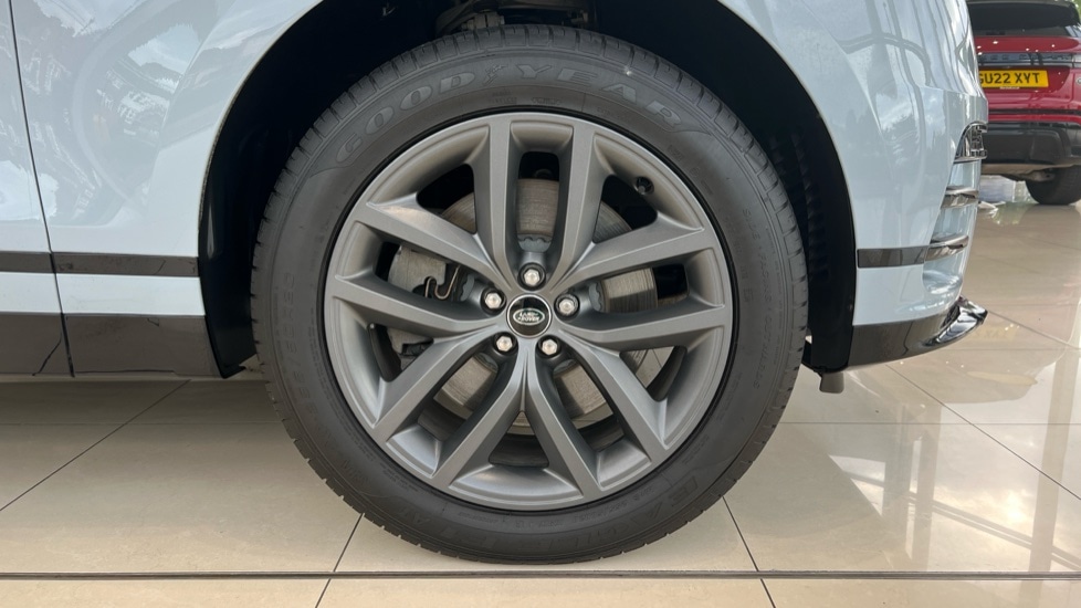 Used Land Rover Range Rover Velar 2024 for sale - 76203773: Photo 8