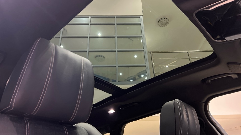 Used Land Rover Range Rover Velar 2021 for sale - 77047709: Photo 21