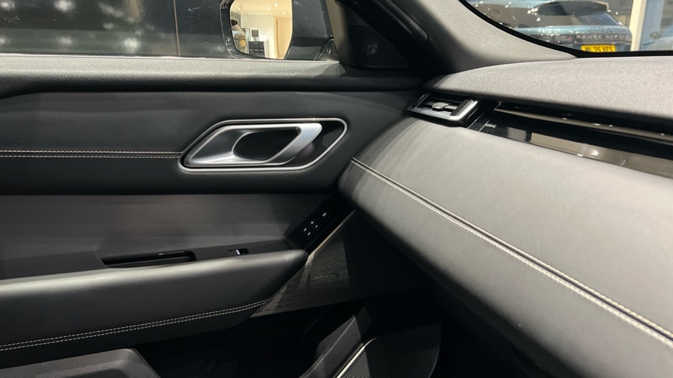 Used Land Rover Range Rover Velar 2021 for sale - 77047709: Photo 34
