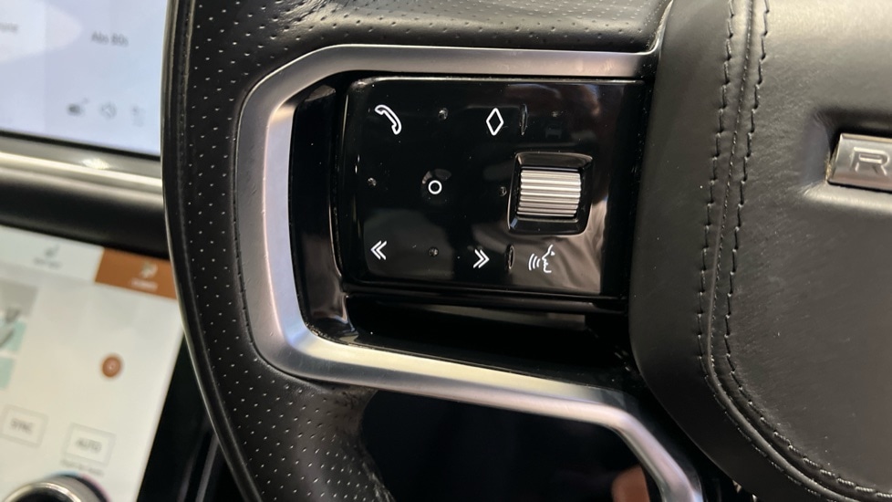 Used Land Rover Range Rover Velar 2021 for sale - 77047709: Photo 70