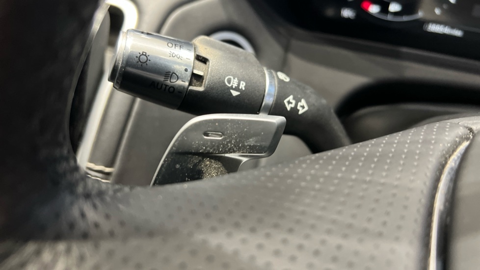 Used Land Rover Range Rover Velar 2021 for sale - 77047709: Photo 74