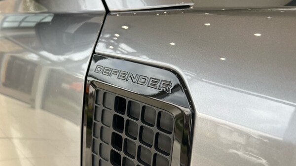 Used Land Rover Defender 2023 for sale - 75565614: Photo 22
