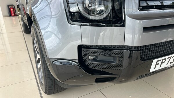 Used Land Rover Defender 2023 for sale - 75565614: Photo 39