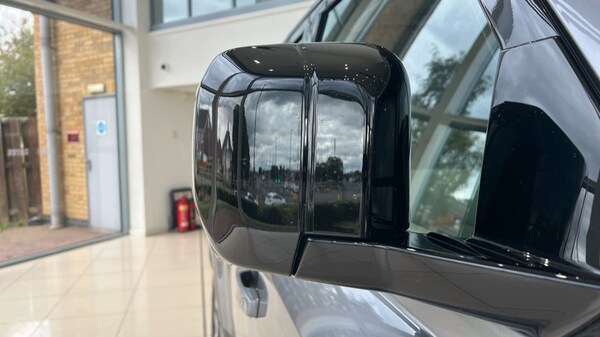 Used Land Rover Defender 2023 for sale - 75565614: Photo 40
