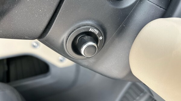 Used Land Rover Defender 2023 for sale - 75565614: Photo 72