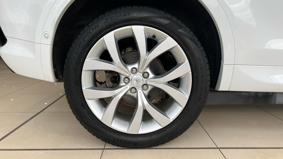 Used Land Rover Discovery Sport 2021 for sale - 76191051: Photo 32