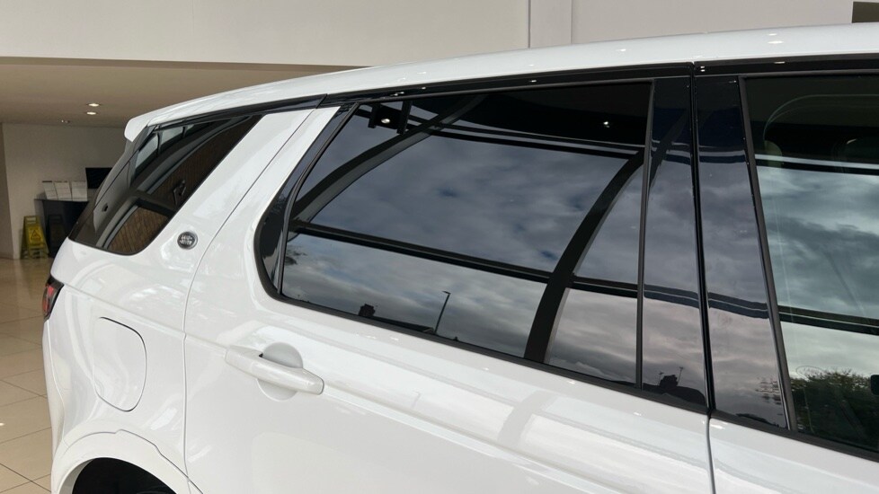 Used Land Rover Discovery Sport 2021 for sale - 76191051: Photo 39