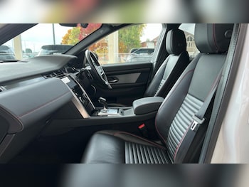 Used Land Rover Discovery Sport 2021 for sale - 76191051: Photo