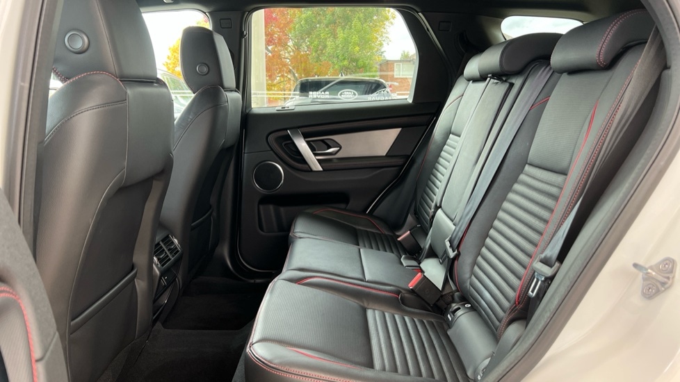 Used Land Rover Discovery Sport 2021 for sale - 76191051: Photo 4