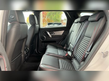 Used Land Rover Discovery Sport 2021 for sale - 76191051: Photo