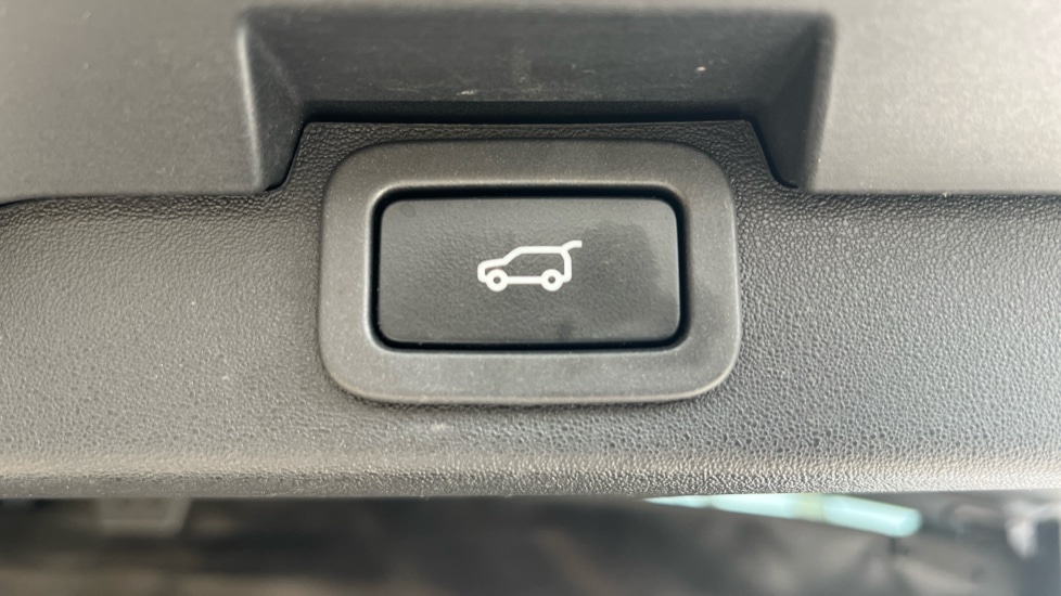 Vehicle 89