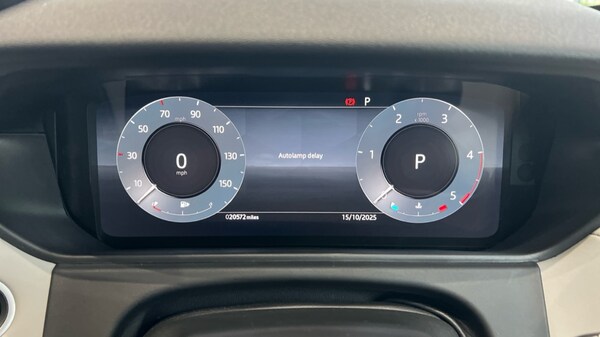 Used Land Rover Range Rover Velar 2023 for sale - 76265681: Photo 16