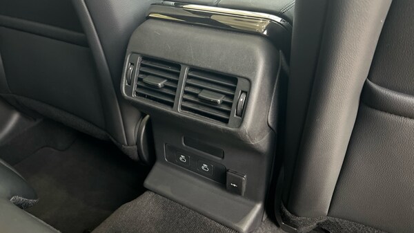 Used Land Rover Range Rover Velar 2023 for sale - 76265681: Photo 18
