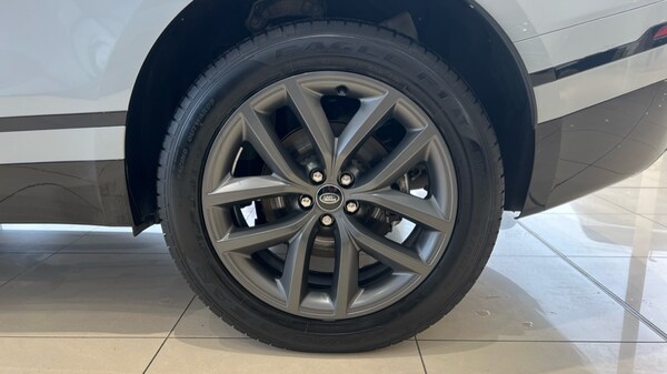 Used Land Rover Range Rover Velar 2023 for sale - 76265681: Photo 33