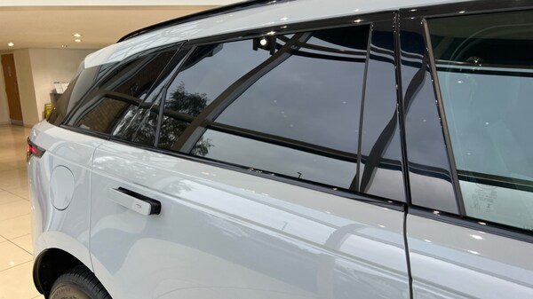 Used Land Rover Range Rover Velar 2023 for sale - 76265681: Photo 43