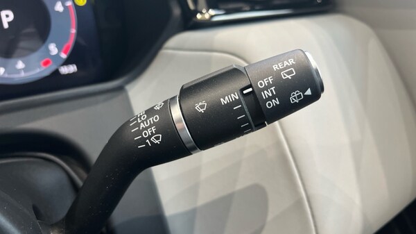 Used Land Rover Range Rover Velar 2023 for sale - 76265681: Photo 69