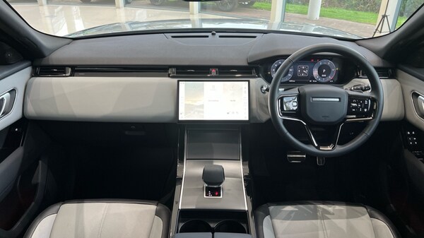 Used Land Rover Range Rover Velar 2023 for sale - 76265681: Photo 9