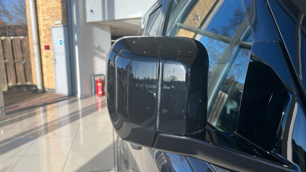 Used Land Rover Defender 2024 for sale - 76888776: Photo 39