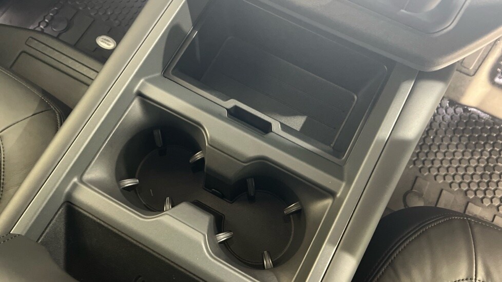 Used Land Rover Defender 2024 for sale - 76888776: Photo 63