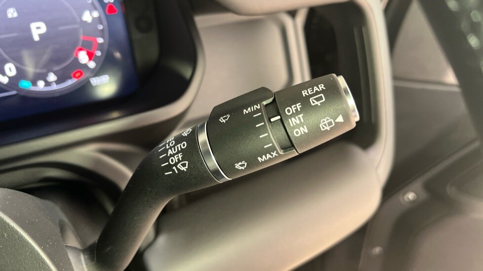 Used Land Rover Defender 2024 for sale - 76888776: Photo 71