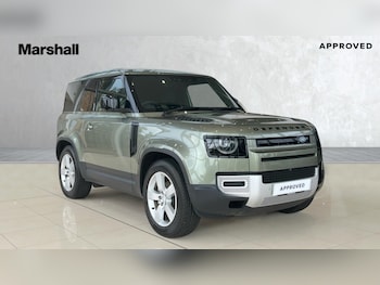 Land Rover - Defender