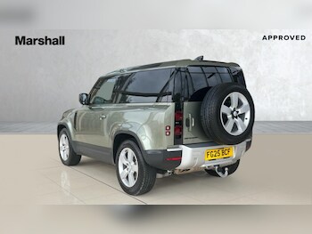 Used Land Rover Defender 2025 for sale - 76563694: Photo