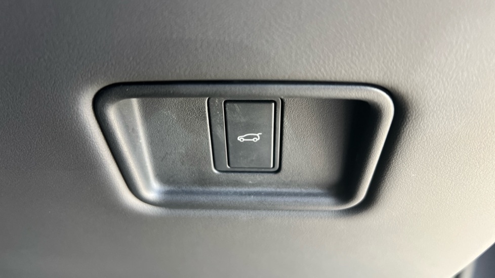 Vehicle 83