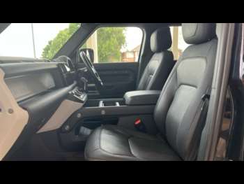 Used Land Rover Defender 2023 for sale - 75056327: Photo