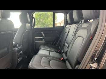 Used Land Rover Defender 2023 for sale - 75056327: Photo