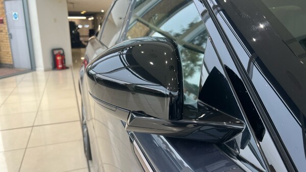Used Land Rover Range Rover Velar 2024 for sale - 76244586: Photo 40