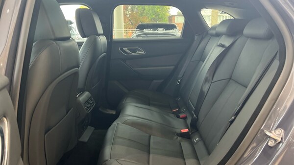 Used Land Rover Range Rover Velar 2024 for sale - 76244586: Photo 4
