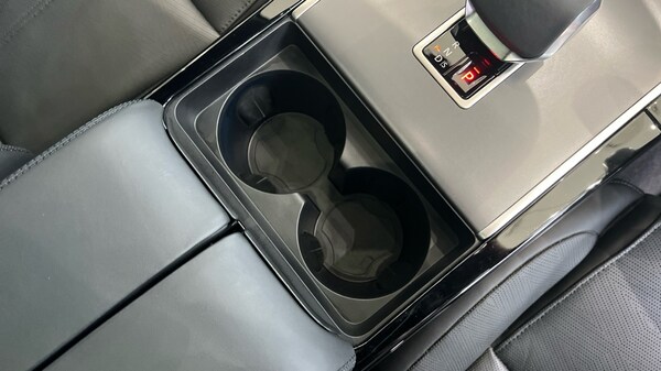 Used Land Rover Range Rover Velar 2024 for sale - 76244586: Photo 63