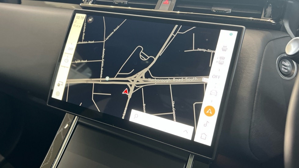 Used Land Rover Range Rover Velar 2024 for sale - 76254907: Photo 11