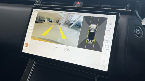 Used Land Rover Range Rover Velar 2024 for sale - 76254907: Photo 12