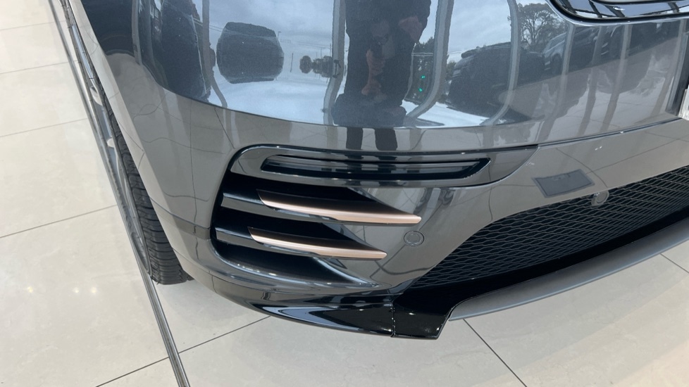 Used Land Rover Range Rover Velar 2024 for sale - 76254907: Photo 38