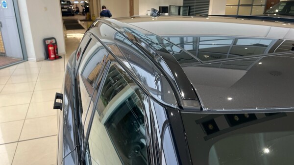 Used Land Rover Range Rover Velar 2024 for sale - 76254907: Photo 44