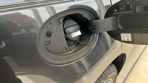 Used Land Rover Range Rover Velar 2024 for sale - 76254907: Photo 46