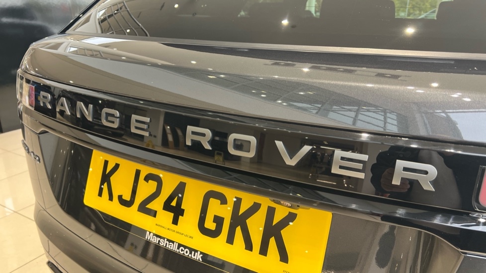 Used Land Rover Range Rover Velar 2024 for sale - 76254907: Photo 48