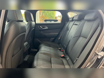 Used Land Rover Range Rover Velar 2024 for sale - 76254907: Photo 4