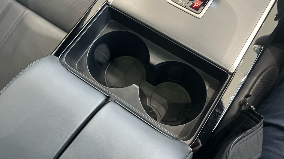 Used Land Rover Range Rover Velar 2024 for sale - 76254907: Photo 63