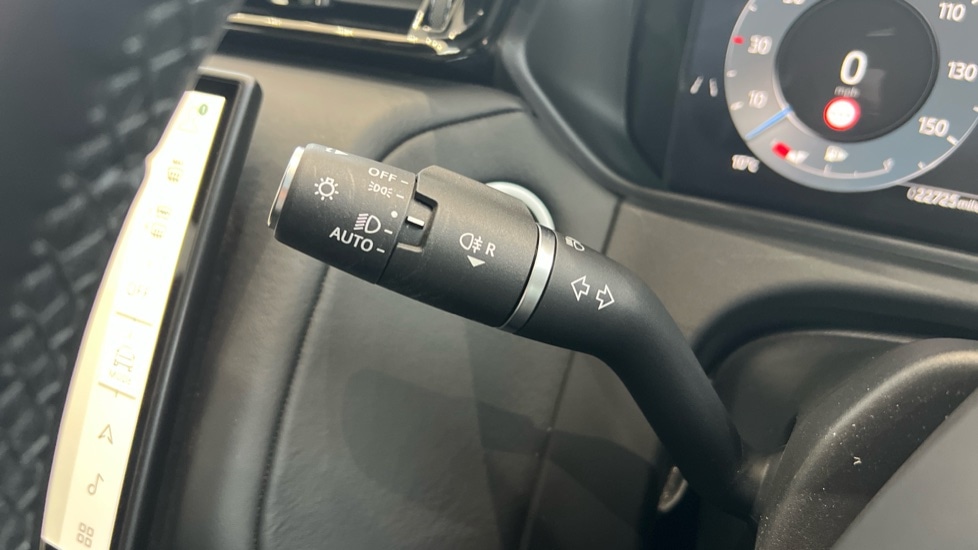 Used Land Rover Range Rover Velar 2024 for sale - 76254907: Photo 67