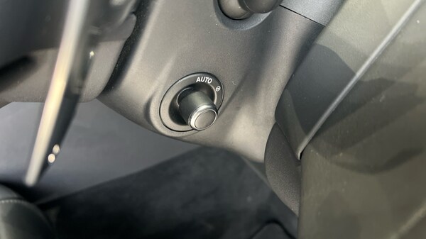 Used Land Rover Range Rover Velar 2024 for sale - 76254907: Photo 72