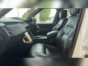 Used Land Rover Range Rover 2020 for sale - 76544472: Photo
