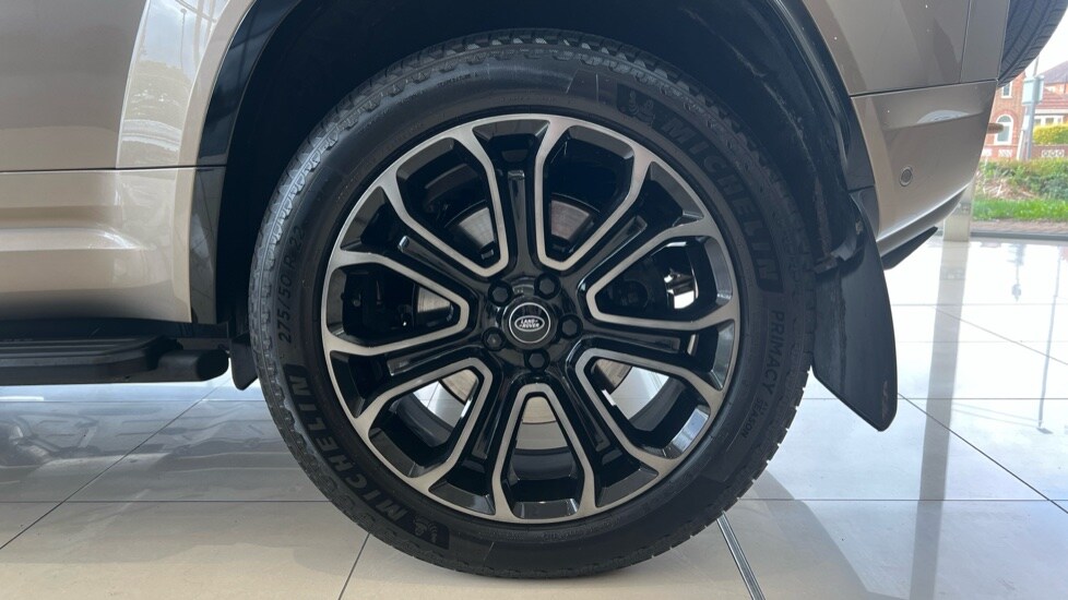 Used Land Rover Defender 2025 for sale - 76095952: Photo 33