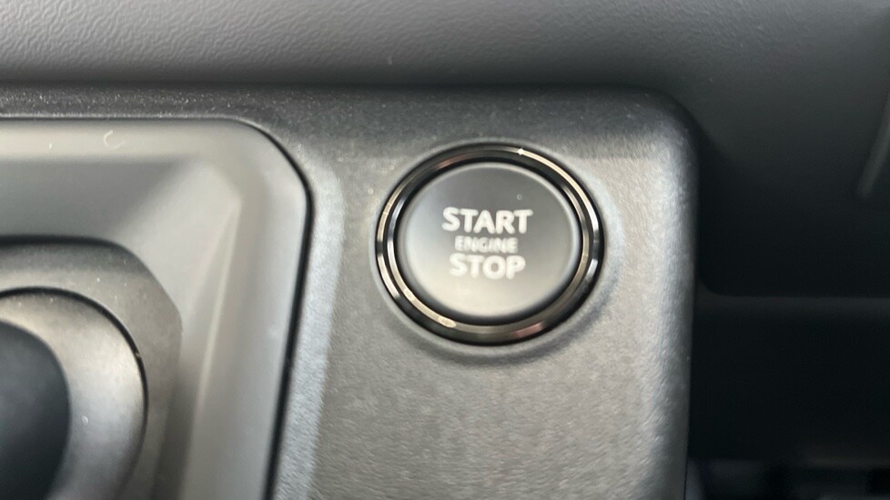 Used Land Rover Defender 2025 for sale - 76095952: Photo 73