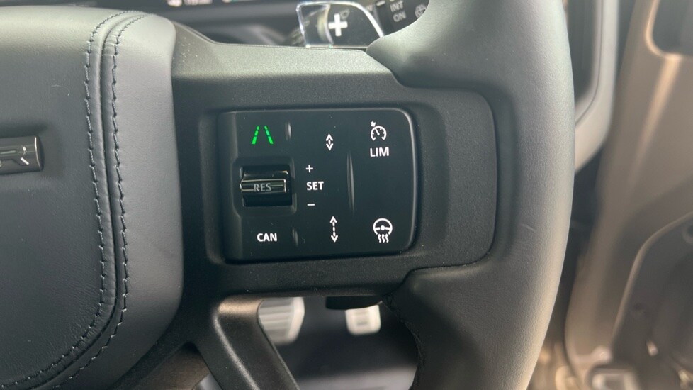 Used Land Rover Defender 2025 for sale - 76095952: Photo 79