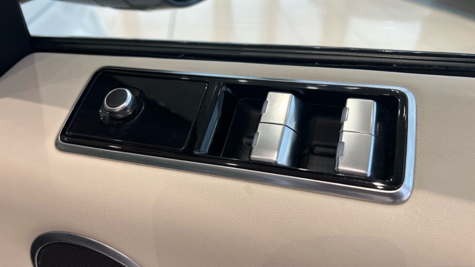 Used Land Rover Range Rover Sport 2019 for sale - 76528896: Photo 79