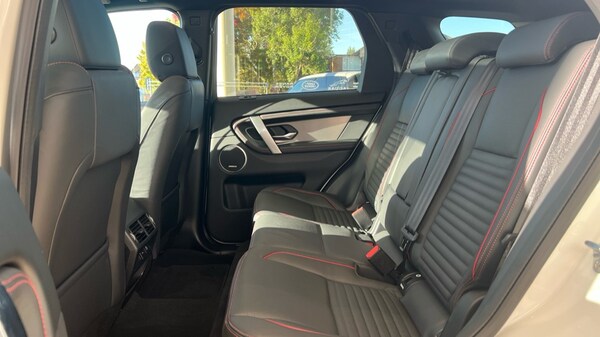 Used Land Rover Discovery Sport 2021 for sale - 76146111: Photo 4