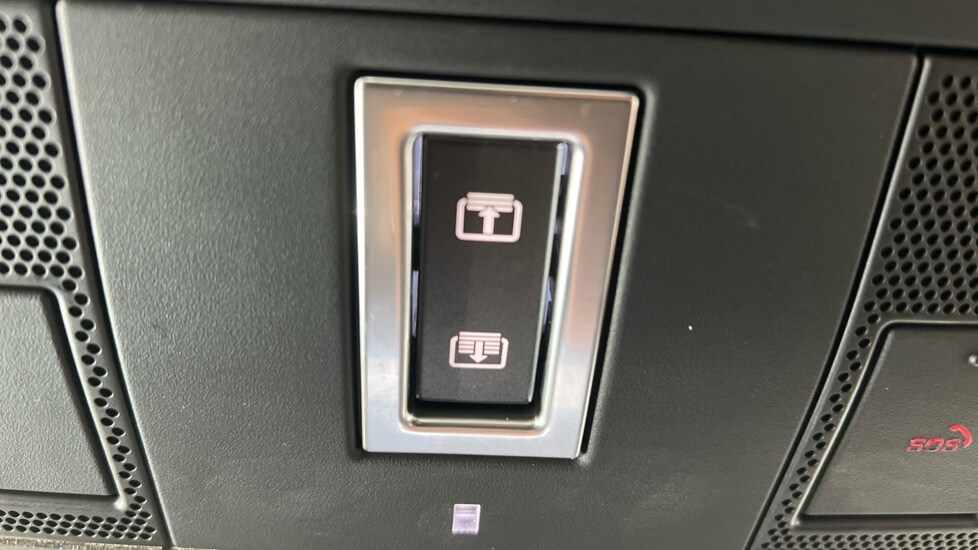 Used Land Rover Discovery Sport 2021 for sale - 76146111: Photo 58