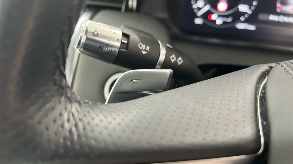 Used Land Rover Discovery Sport 2021 for sale - 76146111: Photo 67